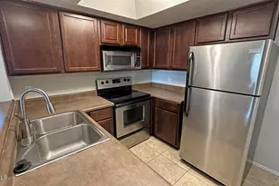 1720 E Thunderbird Rd, Phoenix, AZ 85022 - Photo 13