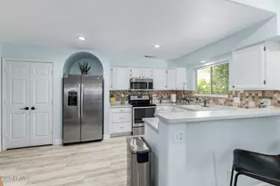 10232 N 12th Ct, Phoenix, AZ 85020 - Photo 9