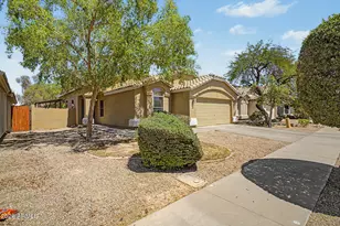 16156 W Latham St, Goodyear, AZ 85338 - Photo 5