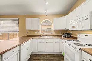 16156 W Latham St, Goodyear, AZ 85338 - Photo 17