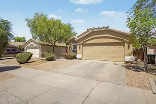16156 W Latham St, Goodyear, AZ 85338 - Photo 3
