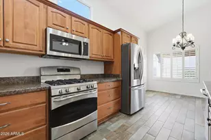 742 N Boulder St, Gilbert, AZ 85234 - Photo 9