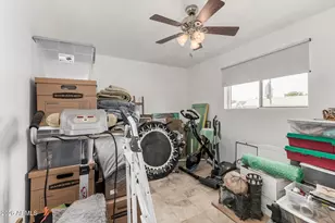 3919 W El Caminito Dr, Phoenix, AZ 85051 - Photo 17