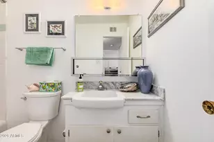 3919 W El Caminito Dr, Phoenix, AZ 85051 - Photo 15