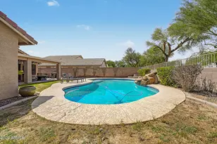 768 N 168th Ave, Goodyear, AZ 85338 - Photo 37