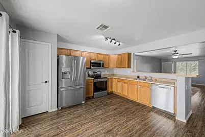 1385 E Kelsi Avenue, San Tan Valley, AZ 85140 - Photo 9