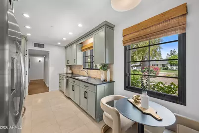 5334 N 32nd Place, Phoenix, AZ 85018 - Photo 7