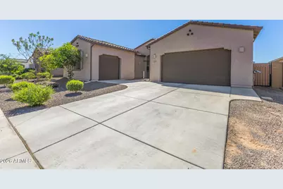 2953 E Stargazer Drive, San Tan Valley, AZ 85140 - Photo 3