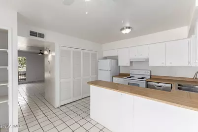 6348 N 7th Avenue #1, Phoenix, AZ 85013 - Photo 13