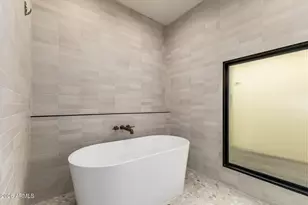 9125 N 82nd St, Scottsdale, AZ 85258 - Photo 21