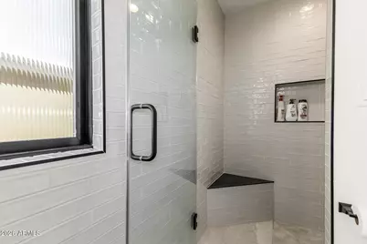 9125 N 82nd Street, Scottsdale, AZ 85258 - Photo 23