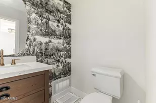 9125 N 82nd St, Scottsdale, AZ 85258 - Photo 15