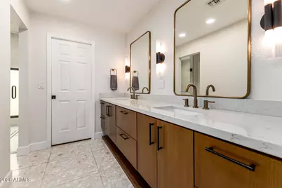 9125 N 82nd Street, Scottsdale, AZ 85258 - Photo 21
