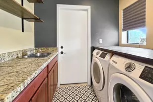 1832 W Northview Ave, Phoenix, AZ 85021 - Photo 11