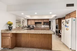 1017 E Sandpiper Dr, Tempe, AZ 85283 - Photo 19