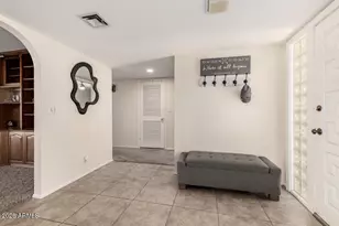 1017 E Sandpiper Dr, Tempe, AZ 85283 - Photo 9