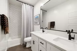 2922 E Blanche Dr, Phoenix, AZ 85032 - Photo 13