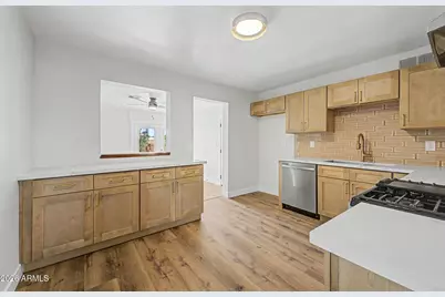 2719 W Echo Lane, Phoenix, AZ 85051 - Photo 15