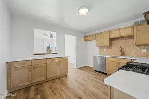 2719 W Echo Ln, Phoenix, AZ 85051 - Photo 15