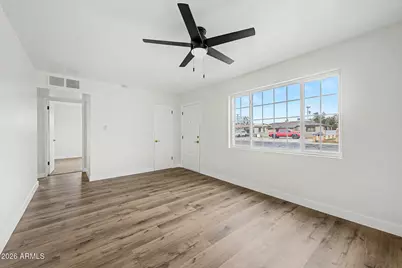 2719 W Echo Lane, Phoenix, AZ 85051 - Photo 7