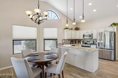 13660 W Greenview Drive, Sun City West, AZ 85375 - Photo 17