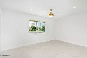 15401 N Cameo Dr, Sun City, AZ 85351 - Photo 17