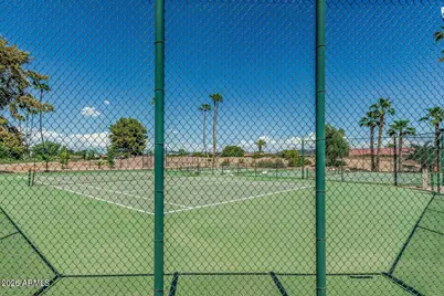 15401 N Cameo Drive, Sun City, AZ 85351 - Photo 25