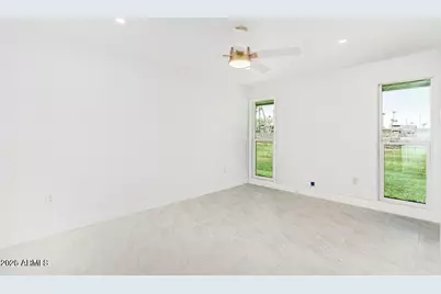 15401 N Cameo Drive, Sun City, AZ 85351 - Photo 13