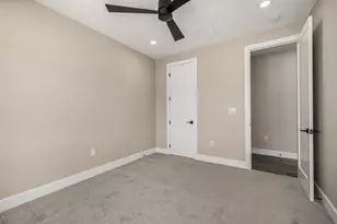 3821 E Devonshire Ave, Phoenix, AZ 85018 - Photo 199