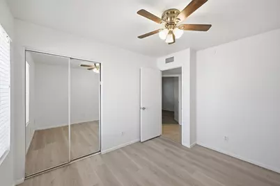 5229 E Winchcomb, Scottsdale, AZ 85254 - Photo 15