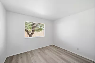 5229 E Winchcomb, Scottsdale, AZ 85254 - Photo 17