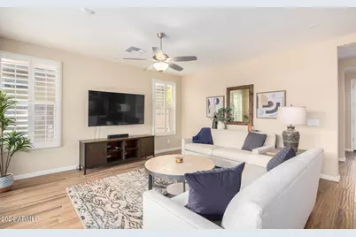 13231 W Hummingbird Terrace, Peoria, AZ 85383 - Photo 5