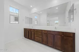 22824 E Diana Way, Queen Creek, AZ 85142 - Photo 11