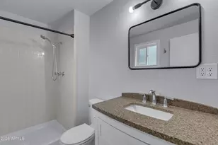 14250 N 37th Way, Phoenix, AZ 85032 - Photo 11