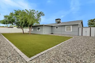 14250 N 37th Way, Phoenix, AZ 85032 - Photo 21