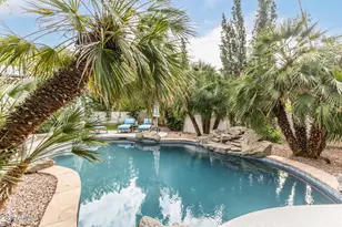 300 S Banning Ct, Gilbert, AZ 85296 - Photo 41