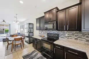 8881 W Cameron Dr, Peoria, AZ 85345 - Photo 15