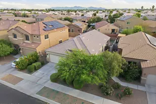 8881 W Cameron Dr, Peoria, AZ 85345 - Photo 35