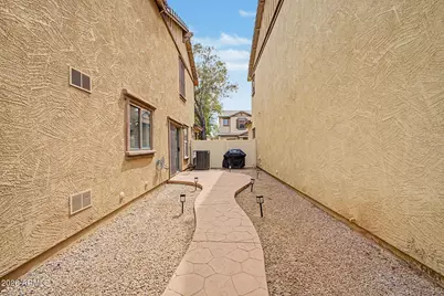 5815 E Grove Avenue, Mesa, AZ 85206 - Photo 35