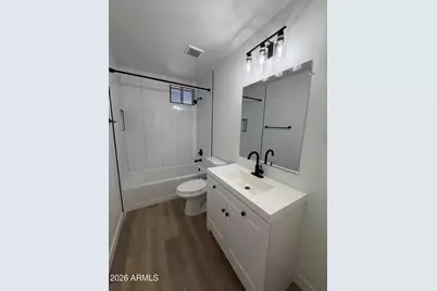 302 E Monte Vista Road #B5, Phoenix, AZ 85004 - Photo 11