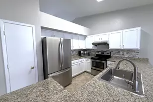 1139 N Granite St, Gilbert, AZ 85234 - Photo 11