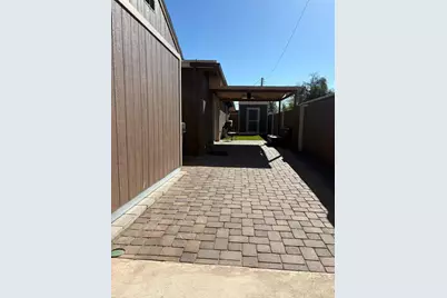 3229 N 54th Lane #C, Phoenix, AZ 85031 - Photo 9