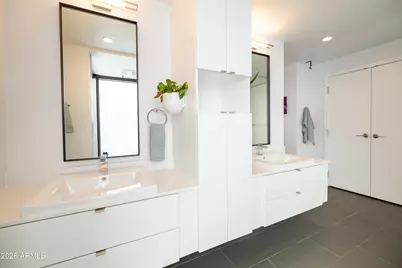 200 W Portland Street #827, Phoenix, AZ 85003 - Photo 31