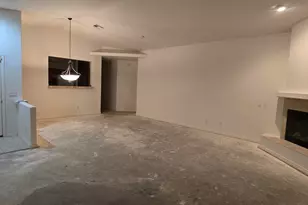 18650 N 91st Ave, Peoria, AZ 85382 - Photo 3