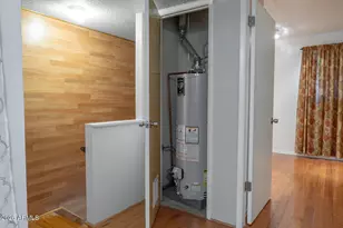 5365 N Black Cyn Hwy, Phoenix, AZ 85015 - Photo 19