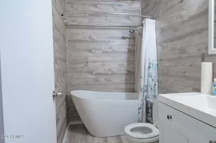 5365 N Black Cyn Hwy, Phoenix, AZ 85015 - Photo 13