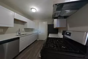 3721 W Seldon Ln, Phoenix, AZ 85051 - Photo 5