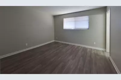 3721 W Seldon Lane, Phoenix, AZ 85051 - Photo 7