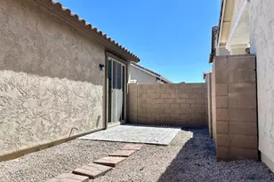 152 N 56th Pl, Mesa, AZ 85205 - Photo 15
