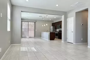 152 N 56th Pl, Mesa, AZ 85205 - Photo 5